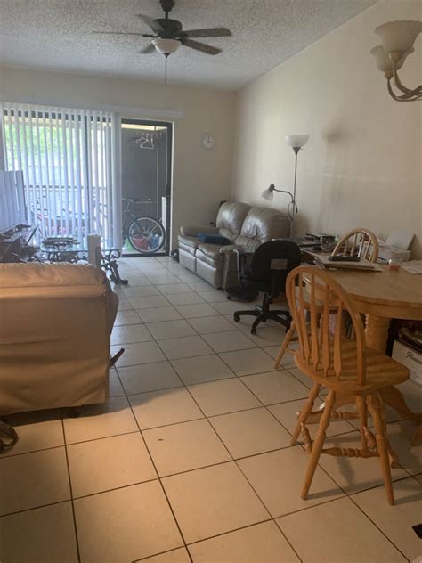 Rooms for rent boca raton - Please read the entire ad before messaging me. Must complete online application prior to scheduling a viewing. This is a single room for rent in a 2 bedroom 1 bath house in Boca Raton. Located just east of FAU. The bathroom will be shared with roommate. Rental includes all utilities with fridge,... 